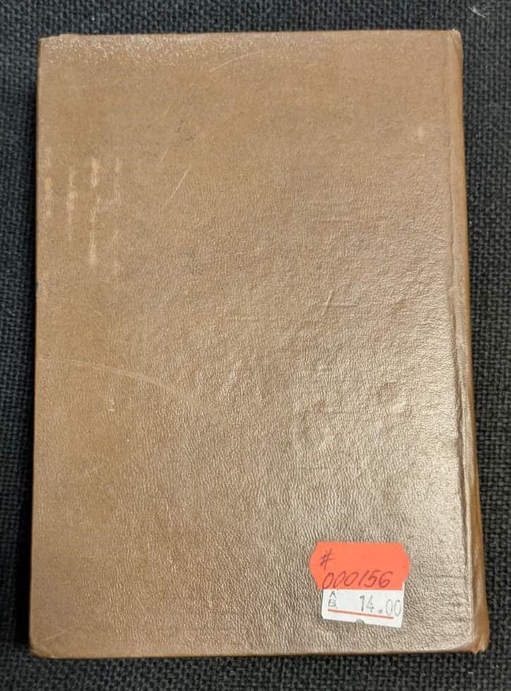 Правописен речник на българския книжовен език, издание от 1976 г., осмо стереотипно издание с тираж от 50 099 екземпляра.2