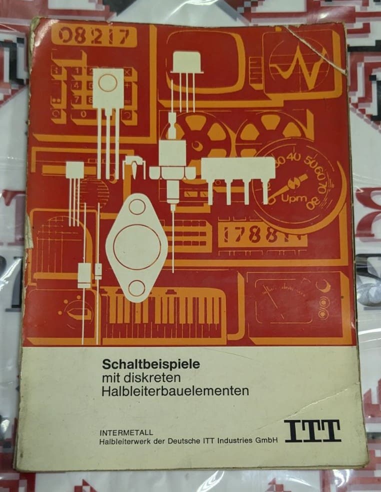 Корица на немска техническа книга „Schaltbeispiele mit diskreten Halbleiterbauelementen“ от ITT Industries, с илюстрации на електронни компоненти.