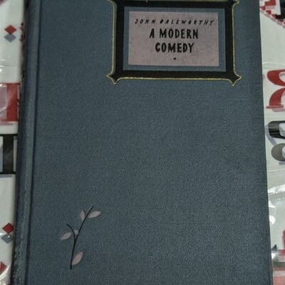 заглавни страници на книгите „A Modern Comedy“ и „The White Monkey“ от Джон Голсуърти, издание от 1956 г., Foreign Languages Publishing House.